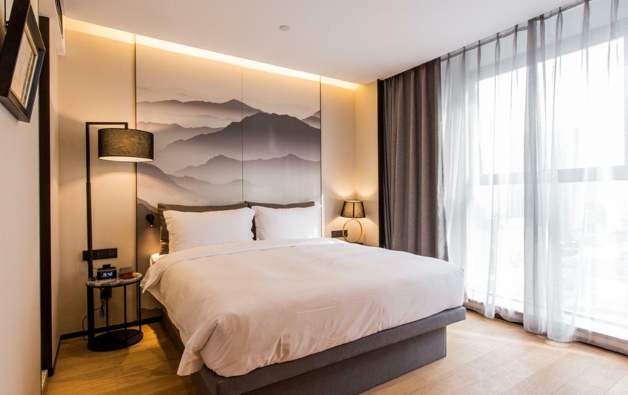 Howard Johnson By Wyndham Life Zhuoyuan Ningbo Eksteriør bilde