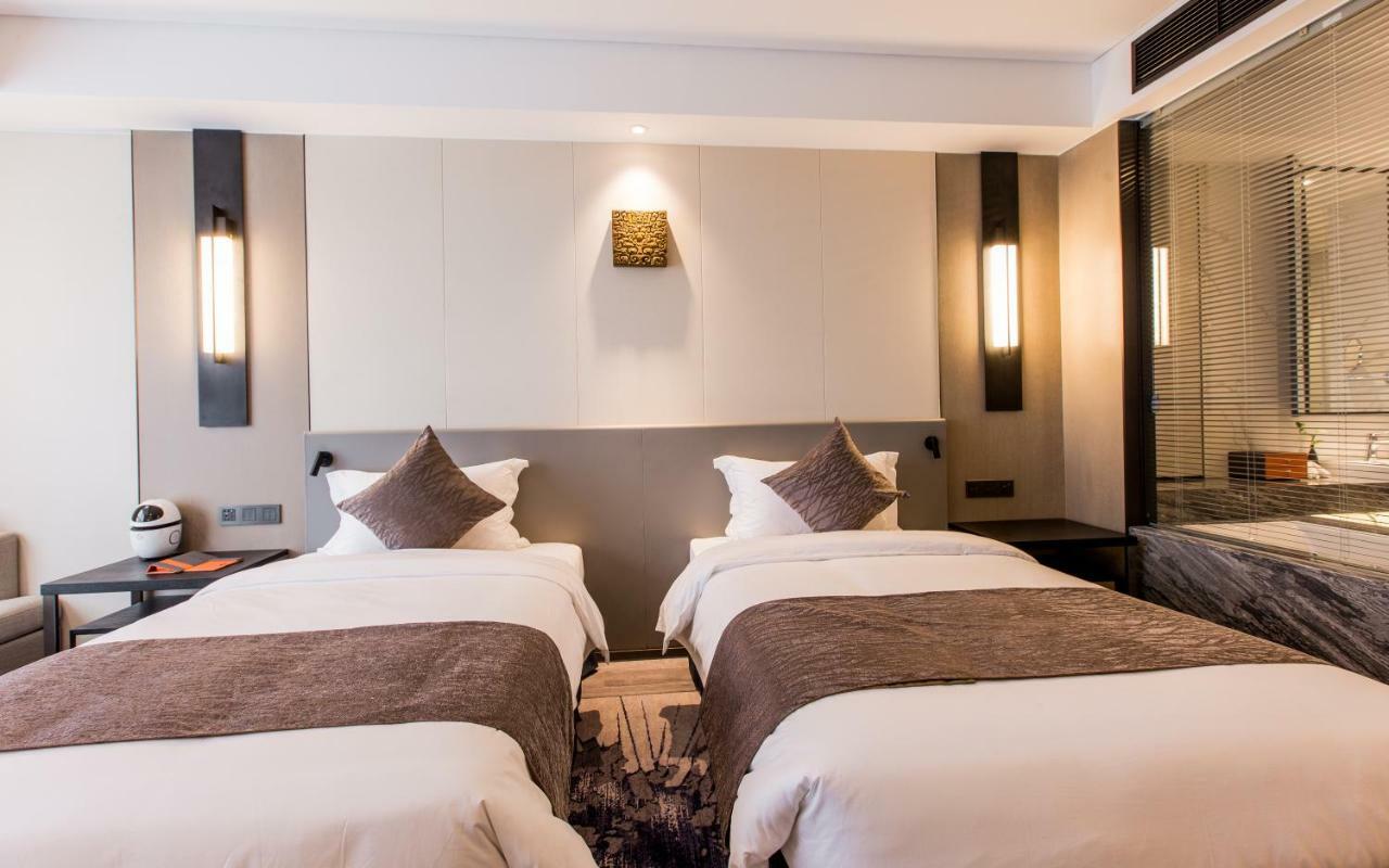Howard Johnson By Wyndham Life Zhuoyuan Ningbo Eksteriør bilde