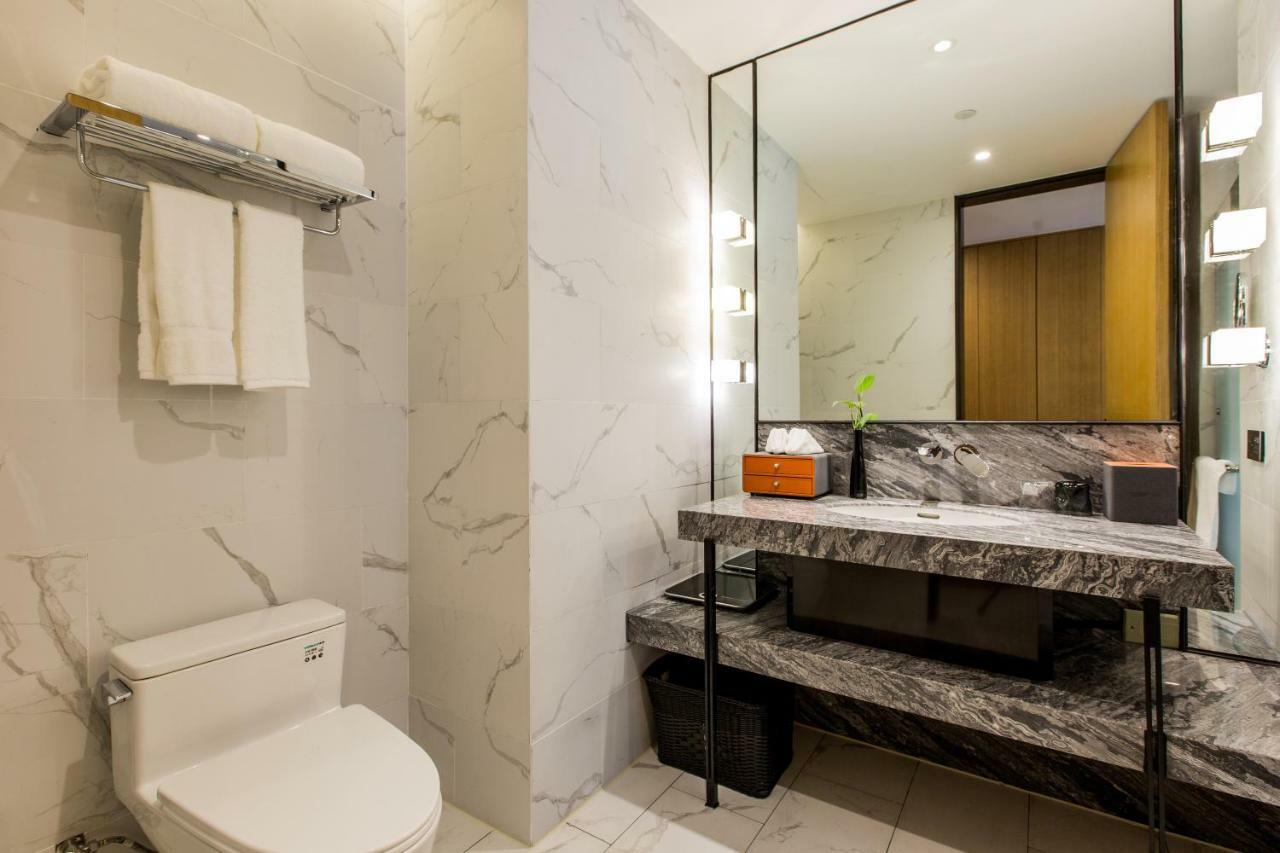 Howard Johnson By Wyndham Life Zhuoyuan Ningbo Eksteriør bilde