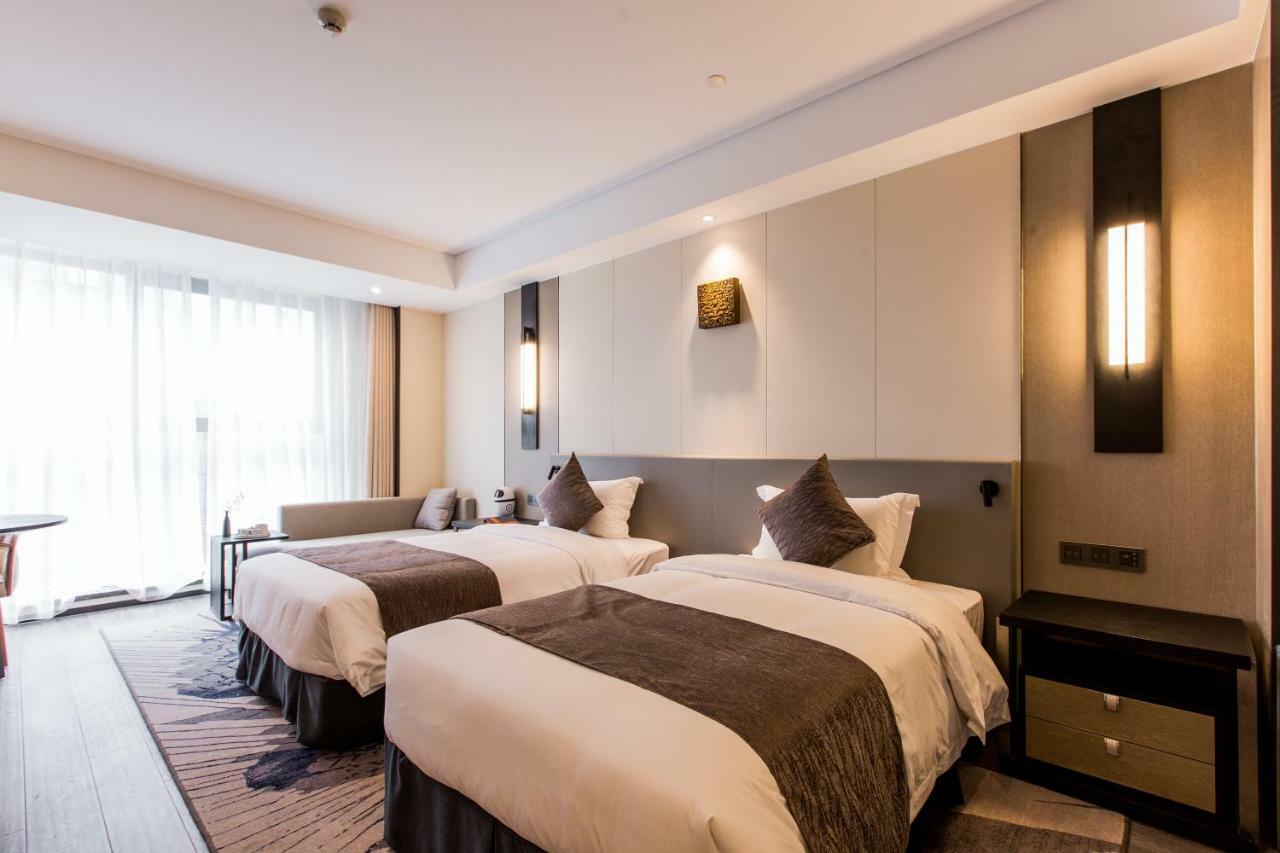 Howard Johnson By Wyndham Life Zhuoyuan Ningbo Eksteriør bilde