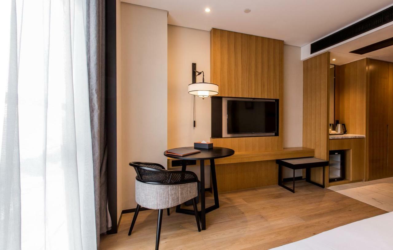 Howard Johnson By Wyndham Life Zhuoyuan Ningbo Eksteriør bilde