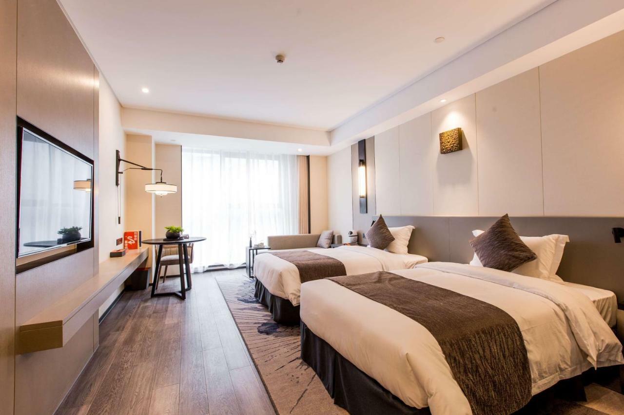 Howard Johnson By Wyndham Life Zhuoyuan Ningbo Eksteriør bilde